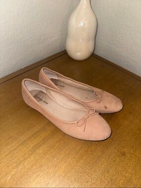Gianni Bini Blush Suede Bow Ballet Flats